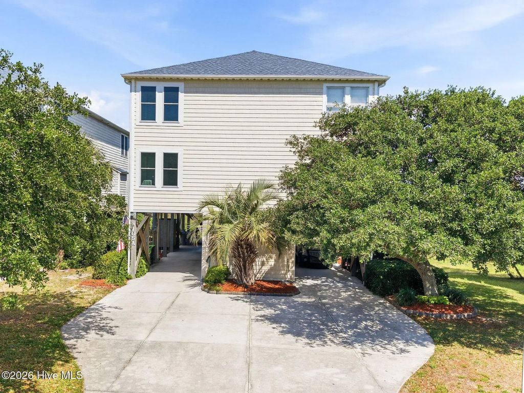 105 A Bay Drive, Surf City