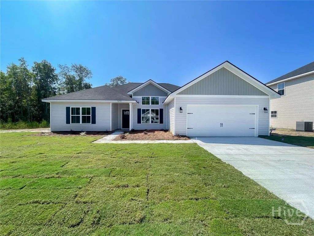 324 Providence Loop, Hinesville