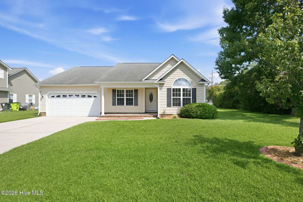 100 Conner Grant Road, New Bern