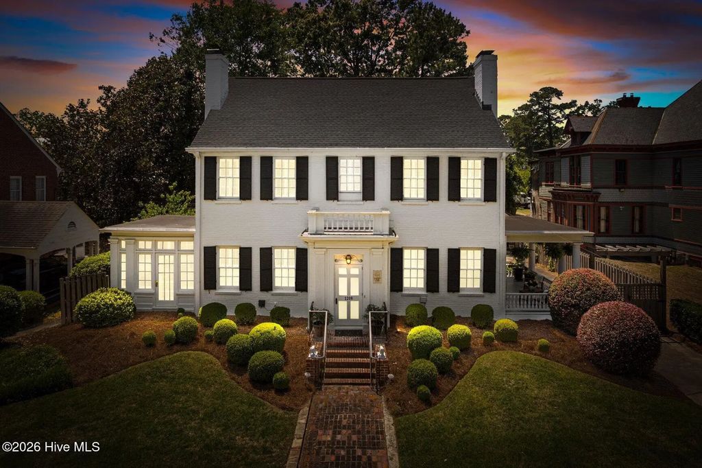 1208 N Main Street, Tarboro