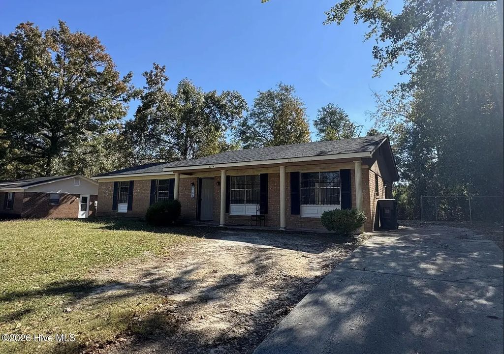 3714 Oslo Road, Richmond