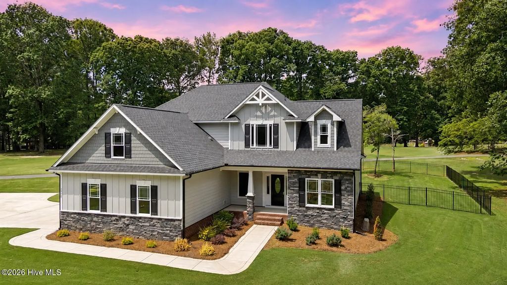 1663 Keith Hills Road, Lillington