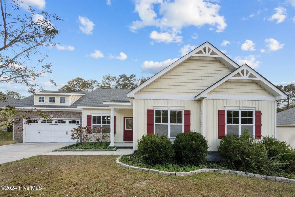 604 Tar Landing Road, Holly Ridge