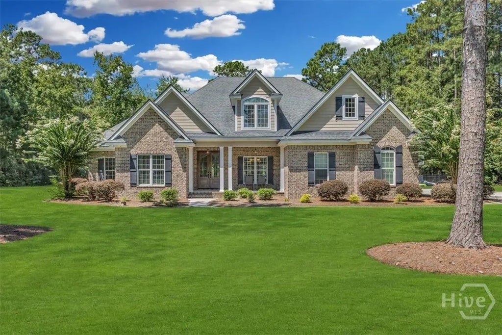 382 Savannah Road, Richmond Hill