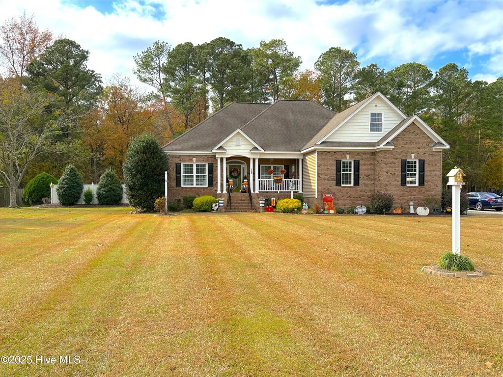 349 Barwick Drive, Washington