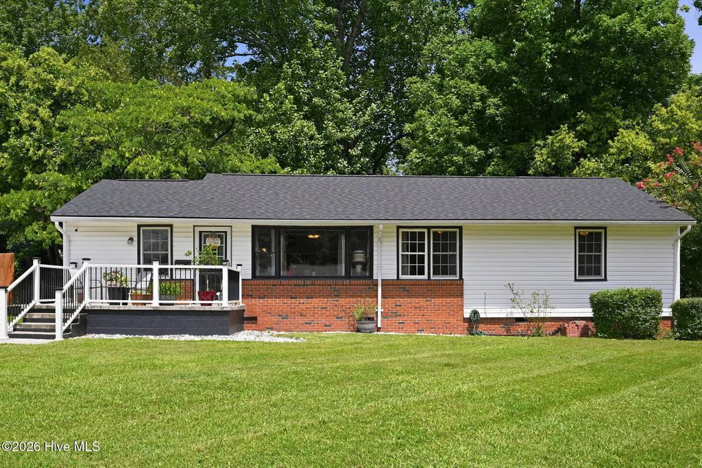 403 Hickory Court, Jacksonville