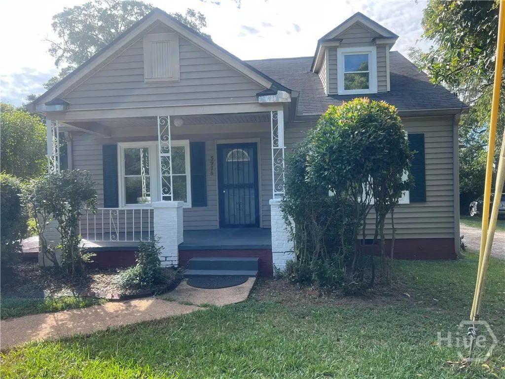 597 Dearing Street, Athens