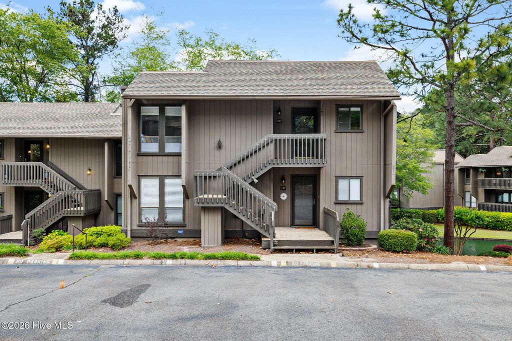 250 Sugar Gum Lane # 237, Pinehurst