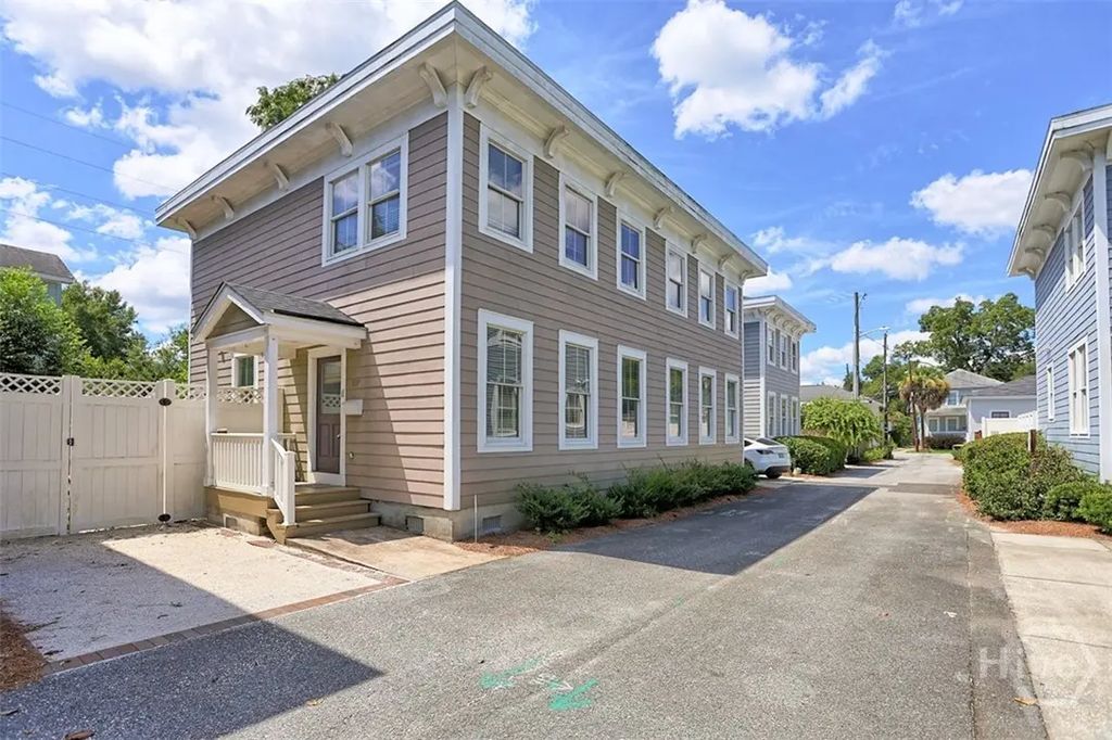 107 W 31st Lane, Savannah