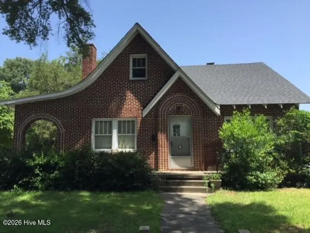 913 E Mulberry Street, Goldsboro