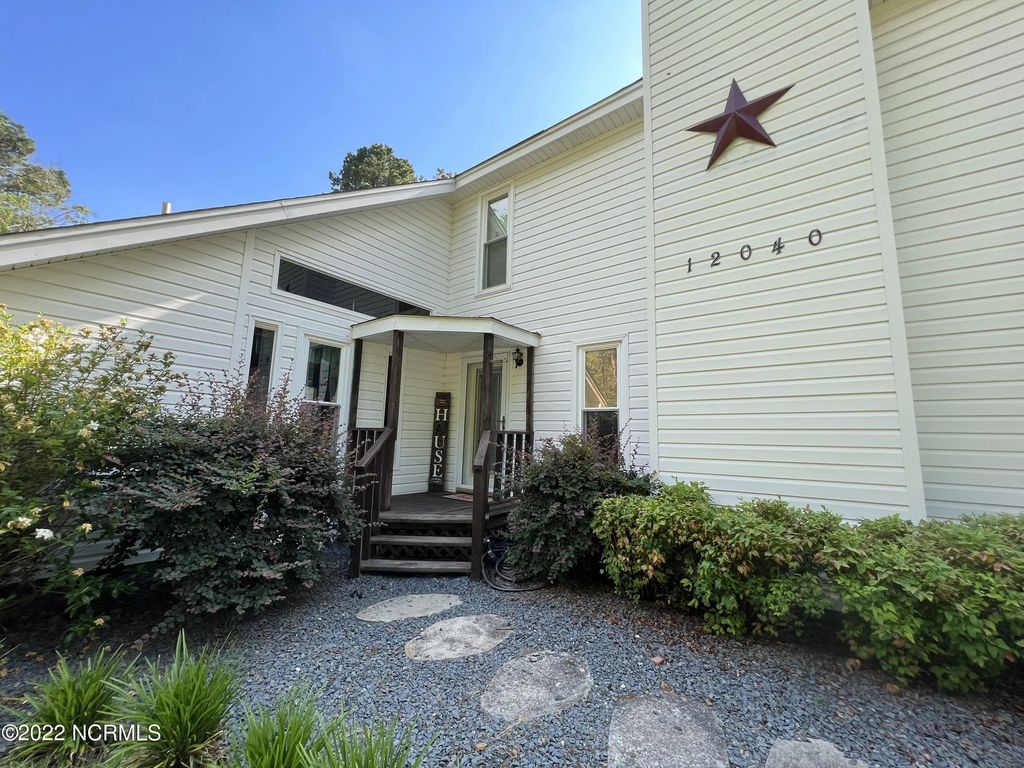 12040 Mccormick Drive, Maxton