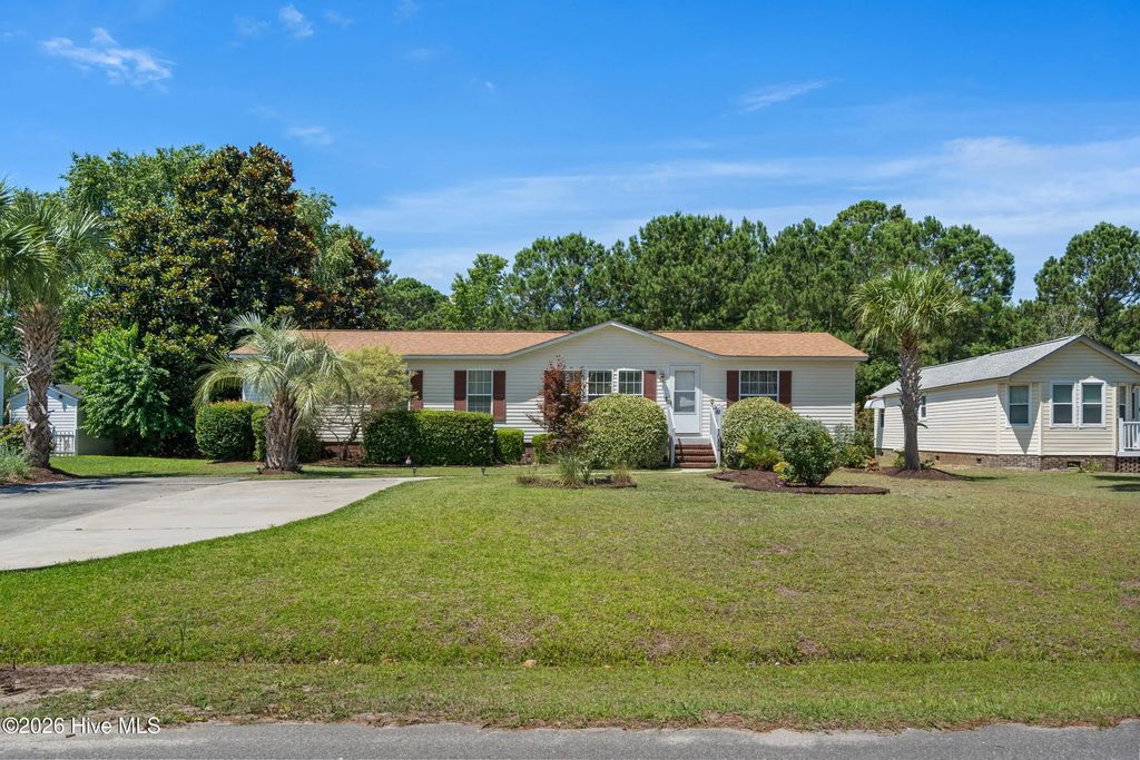 1052 Waterview Lane Sw, Carolina Shores
