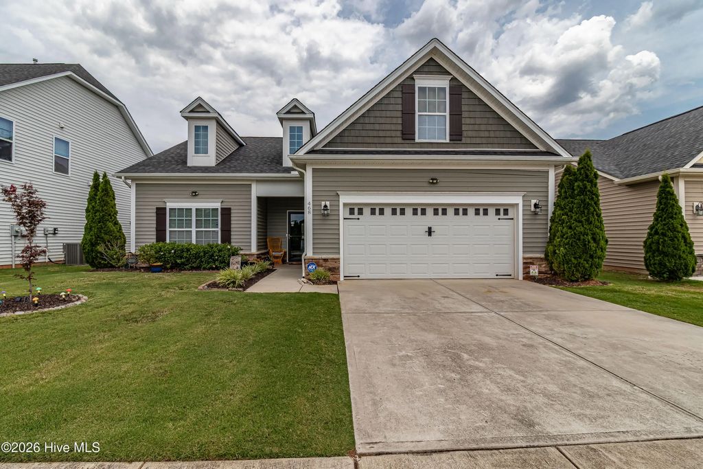 468 Lakemont Drive, Clayton