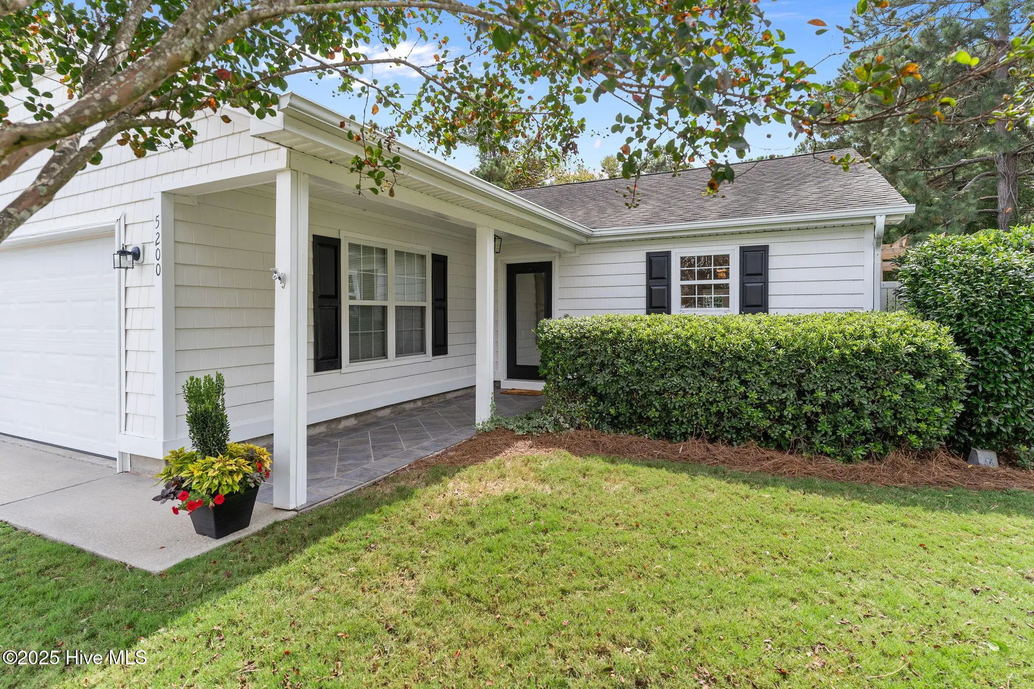 5200 Minnesota Drive Se, Oak Island Mainland