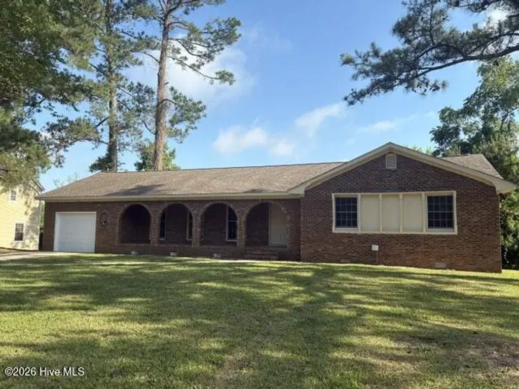 2912 Hodges Road, Kinston