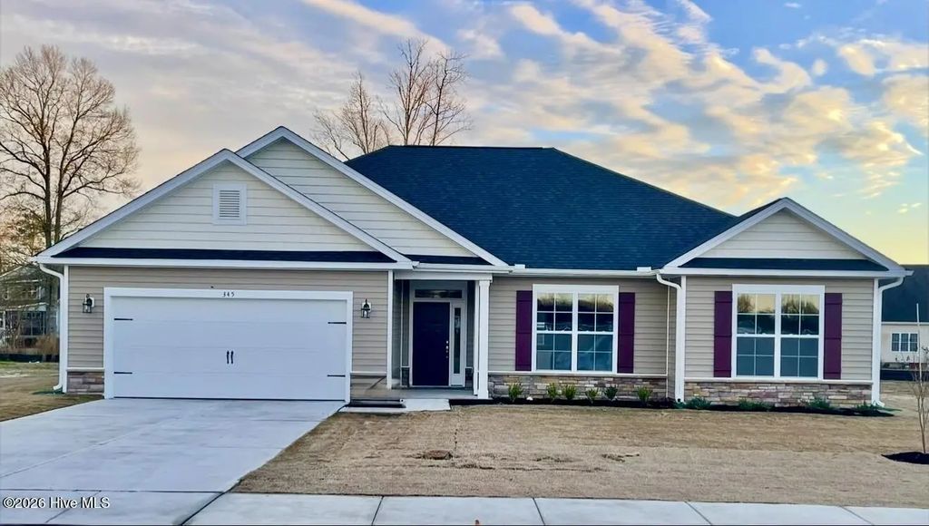 114 Seashore Street, Grimesland