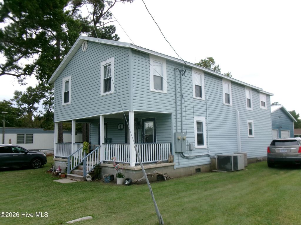 104 Salem Street, Morehead City