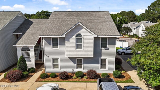 113 W Victoria Court C, Greenville