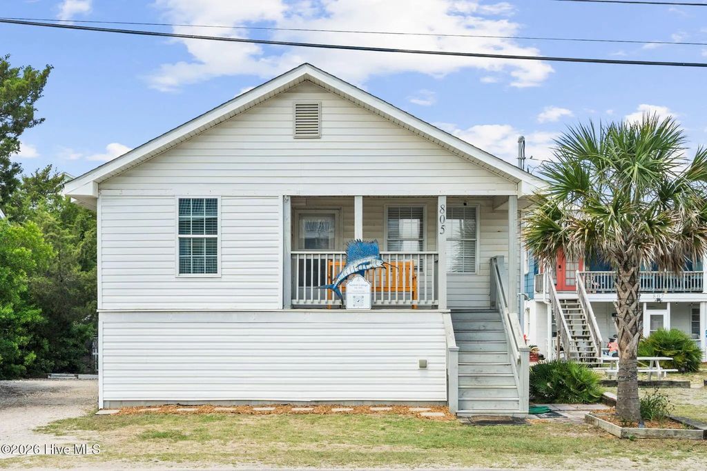 805 Carolina Beach Avenue N, Carolina Beach