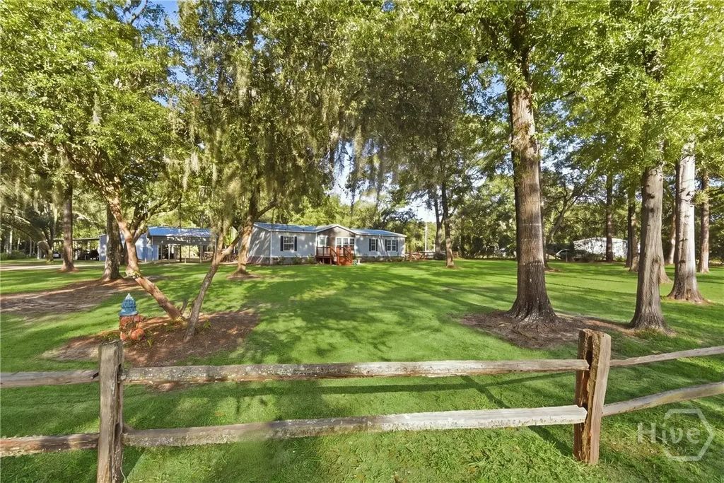 166 Brandi Lane, Guyton