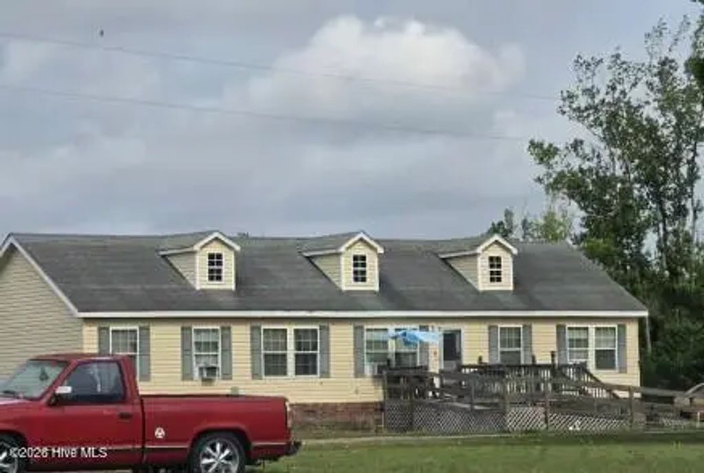 103 Adams Court, Battleboro
