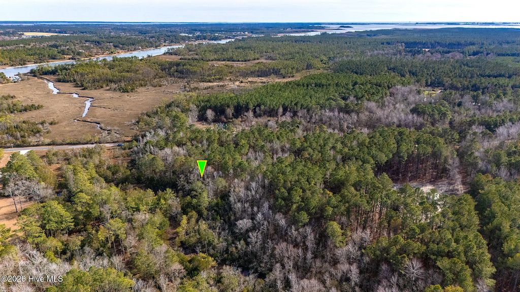 256 Hardesty Loop Road, Newport