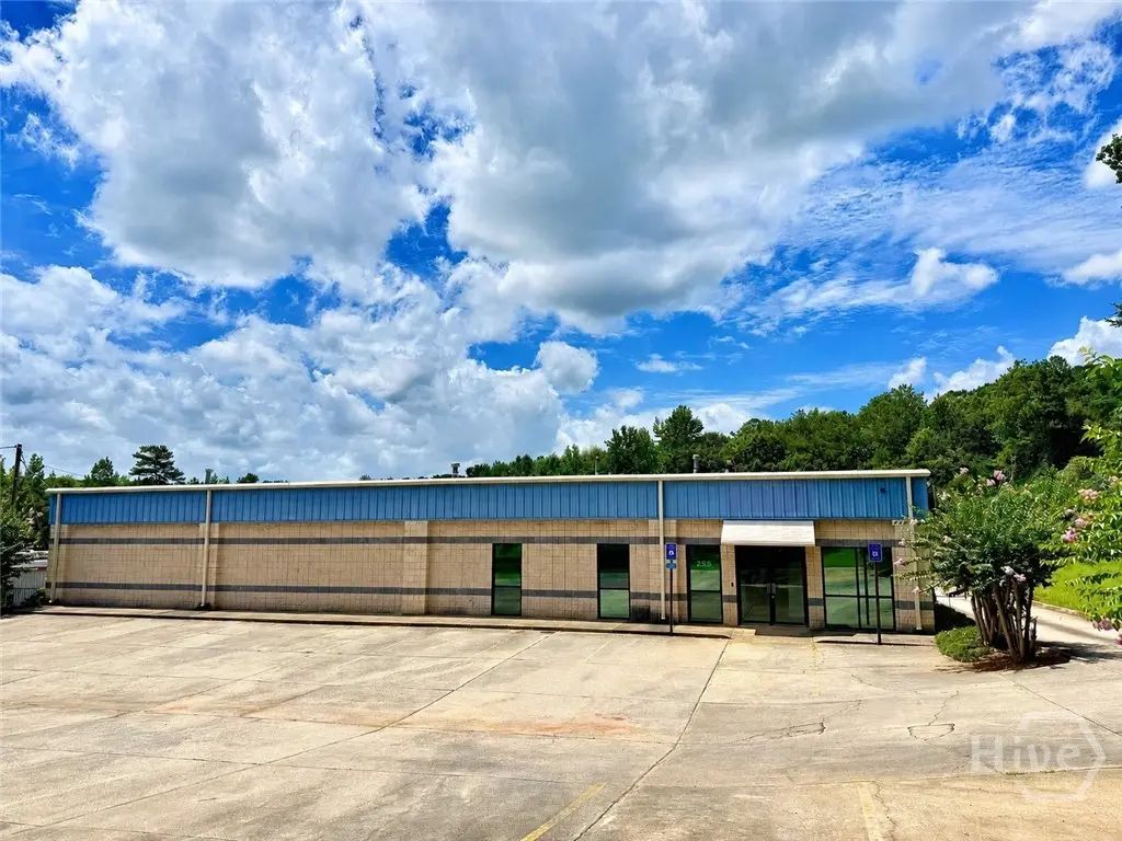 255 Collins Industrial Boulevard, Athens