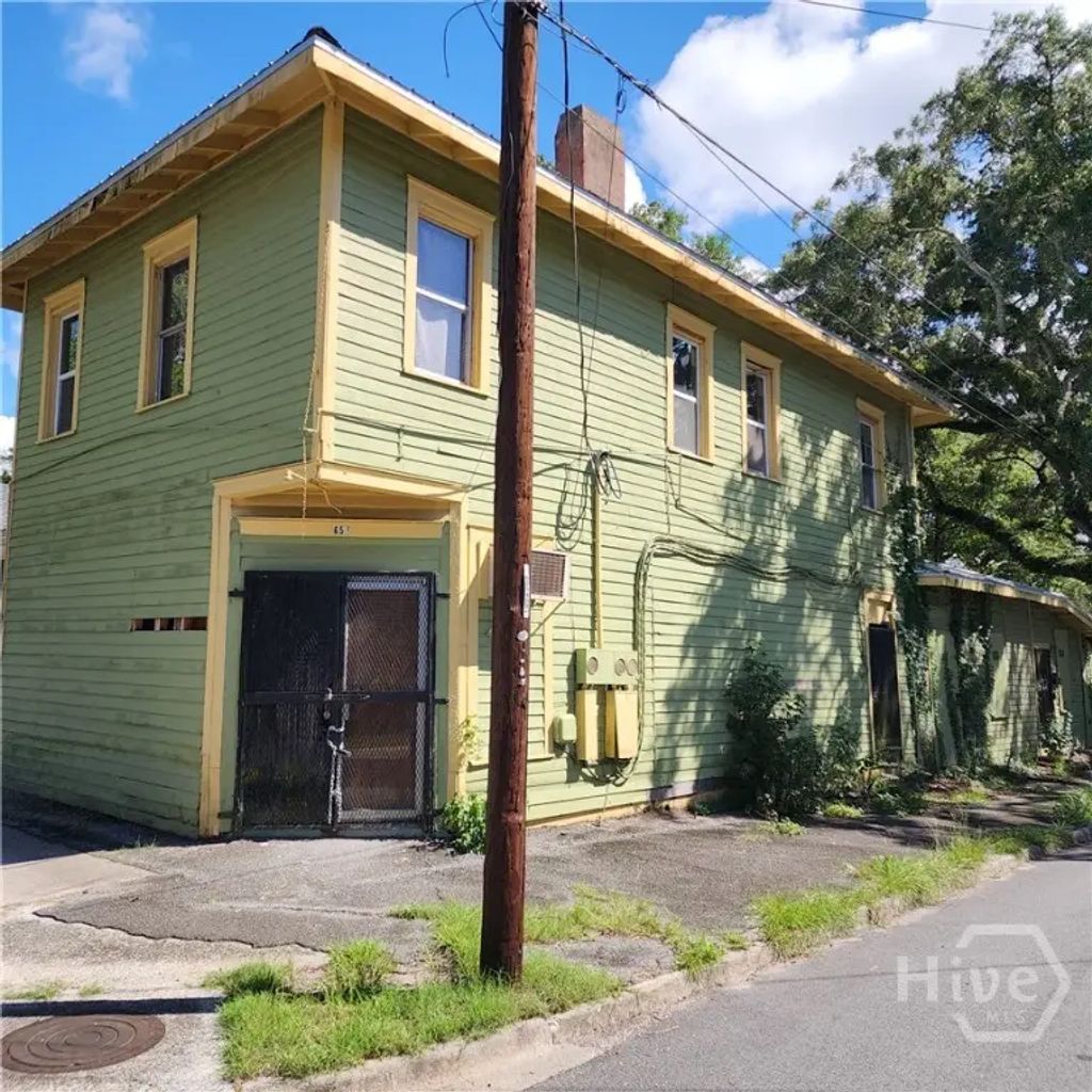651 W 41st Street W, Savannah