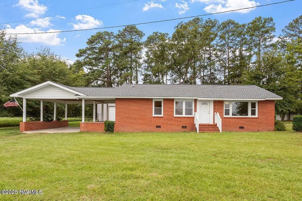 11843 Hobbton Highway, Newton Grove