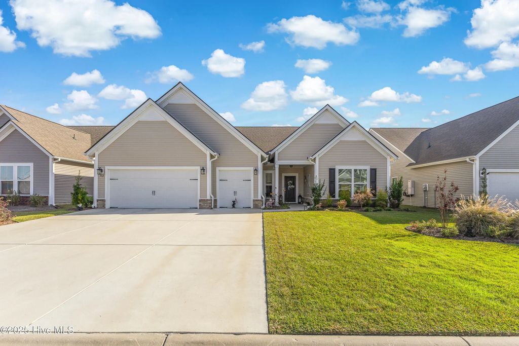 113 Eagle Claw Drive, Calabash