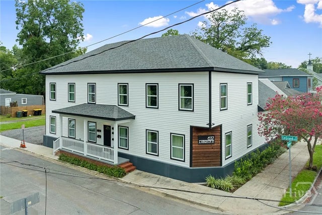 637 E Anderson Street, 