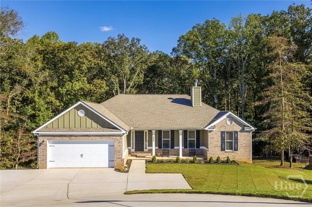 322 Mcmillian Court, 