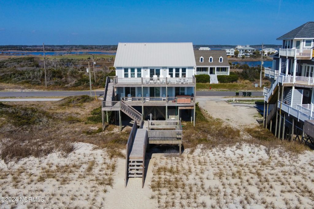 388 New River Inlet Road, North Topsail Beach