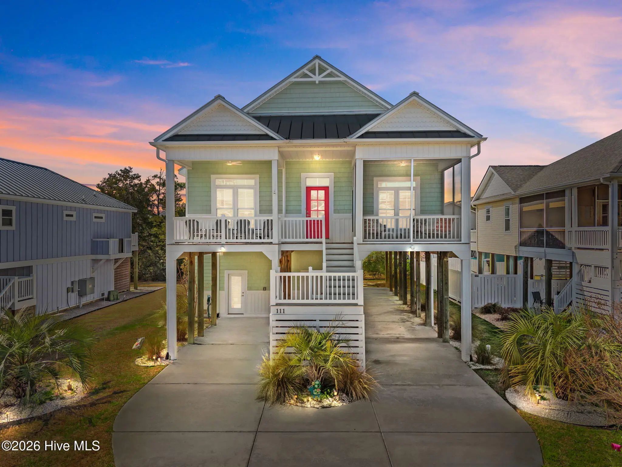 111 Se 44th Street, Oak Island