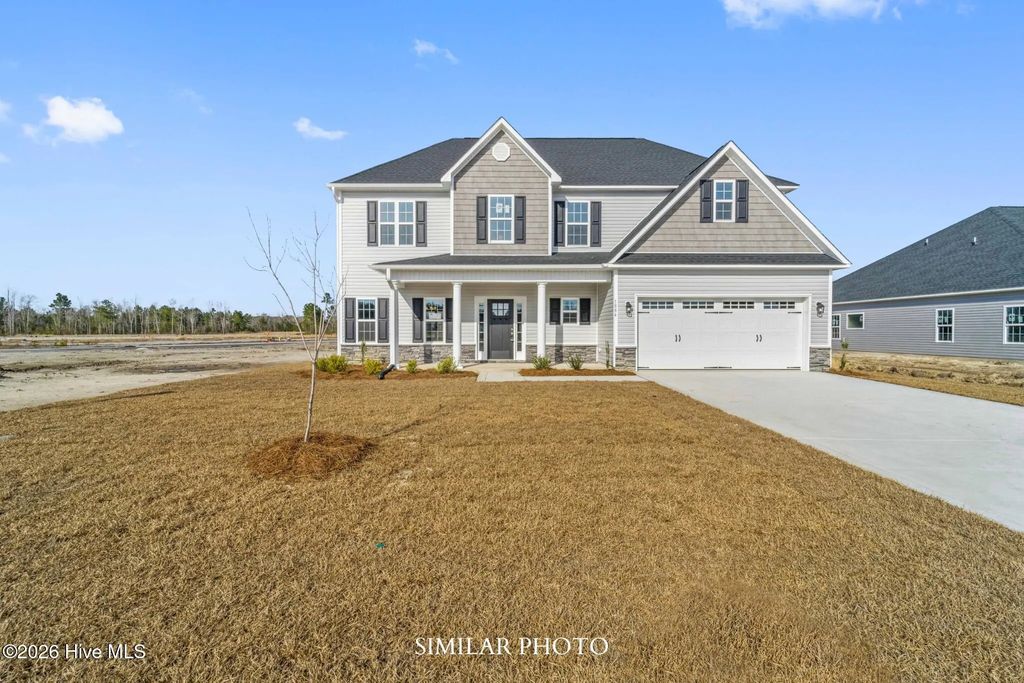 527 Appalachian Trail N, Jacksonville