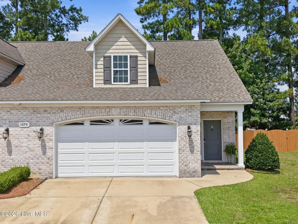 1676 Cambria Drive B, Greenville