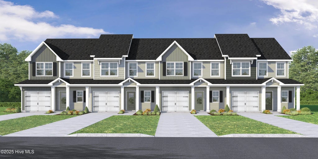 231 Cline Way Unit 105, 1809 Live Oak, Beaufort