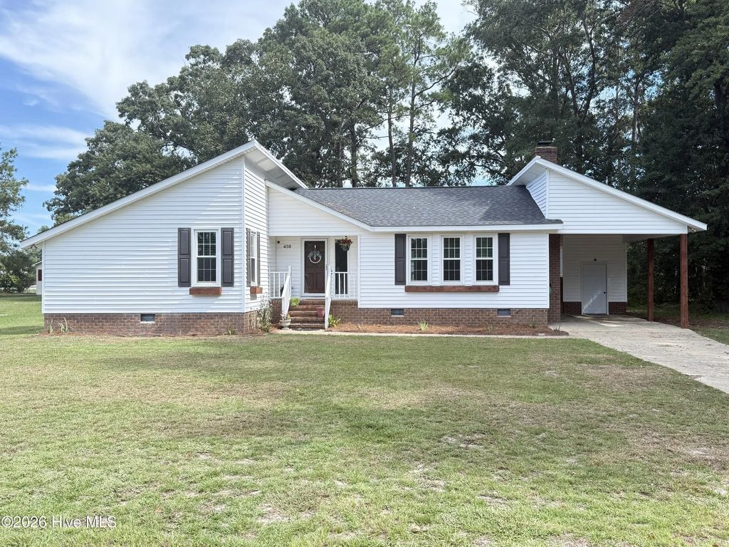 410 Waters Circle, Goldsboro