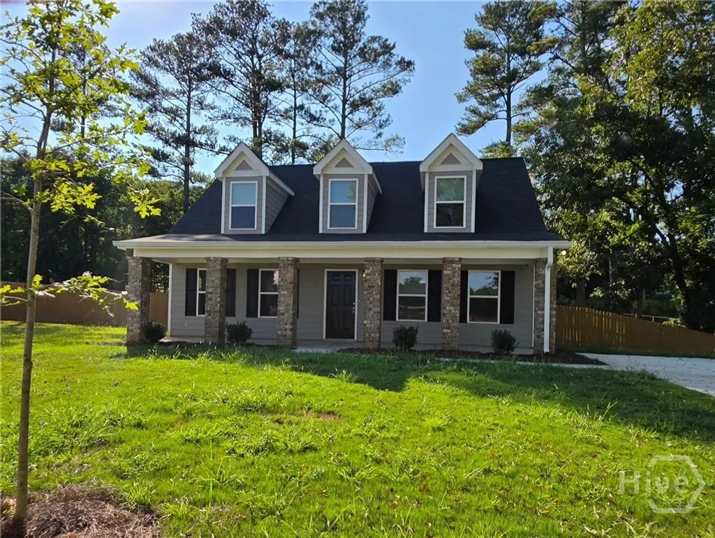 111 Charlotte Circle, Statham