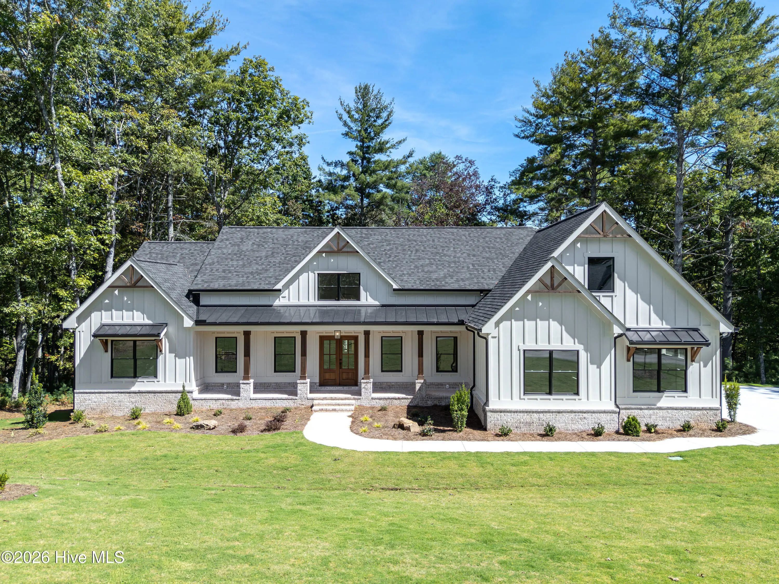 469 Oakwood Way, Blairsville
