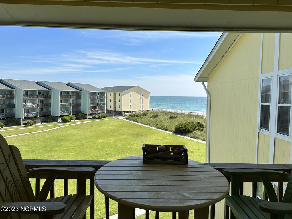 918 /235 N New River Drive 235, Surf City