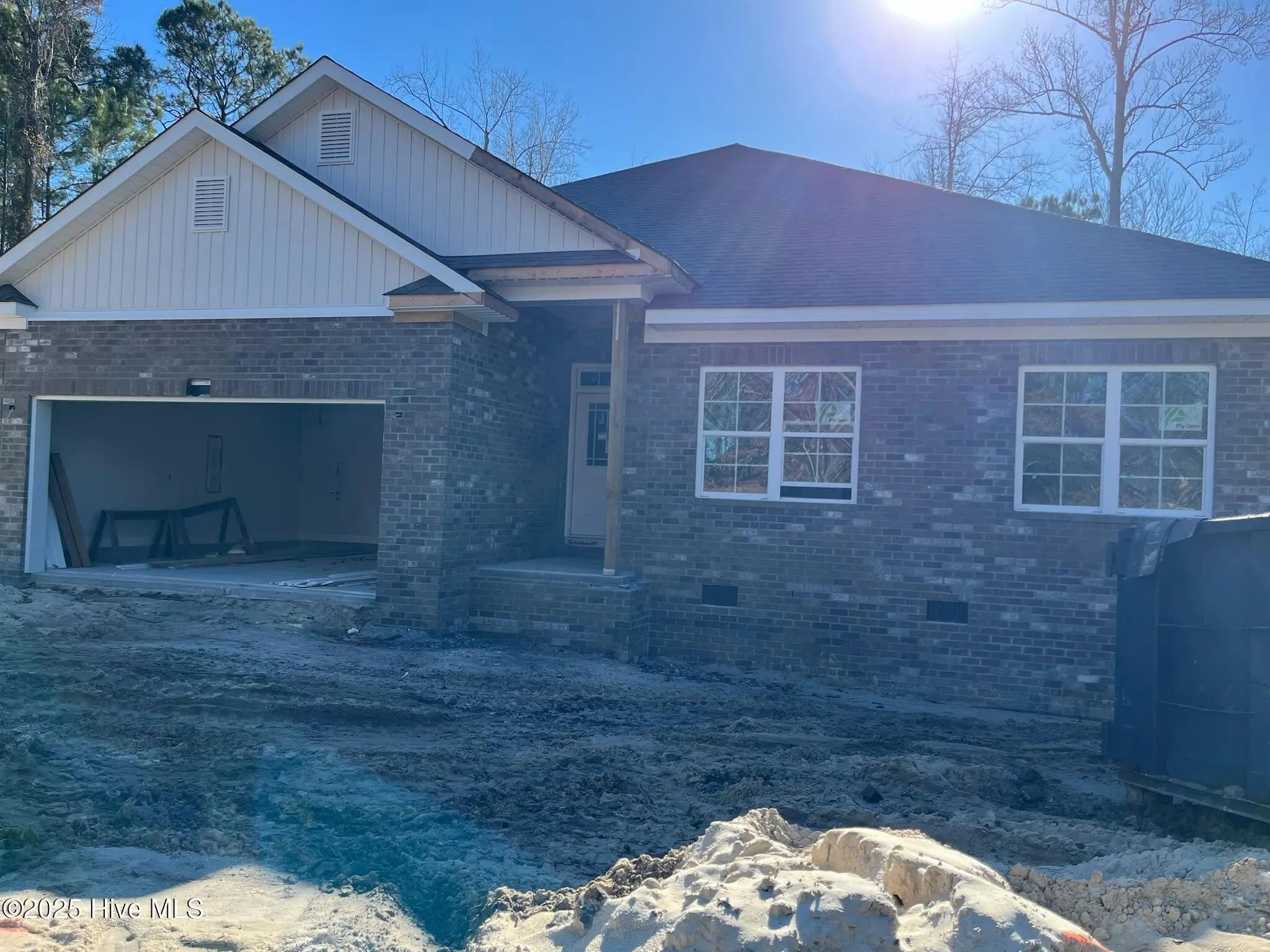 1205 St Simons Drive Se, Bolivia