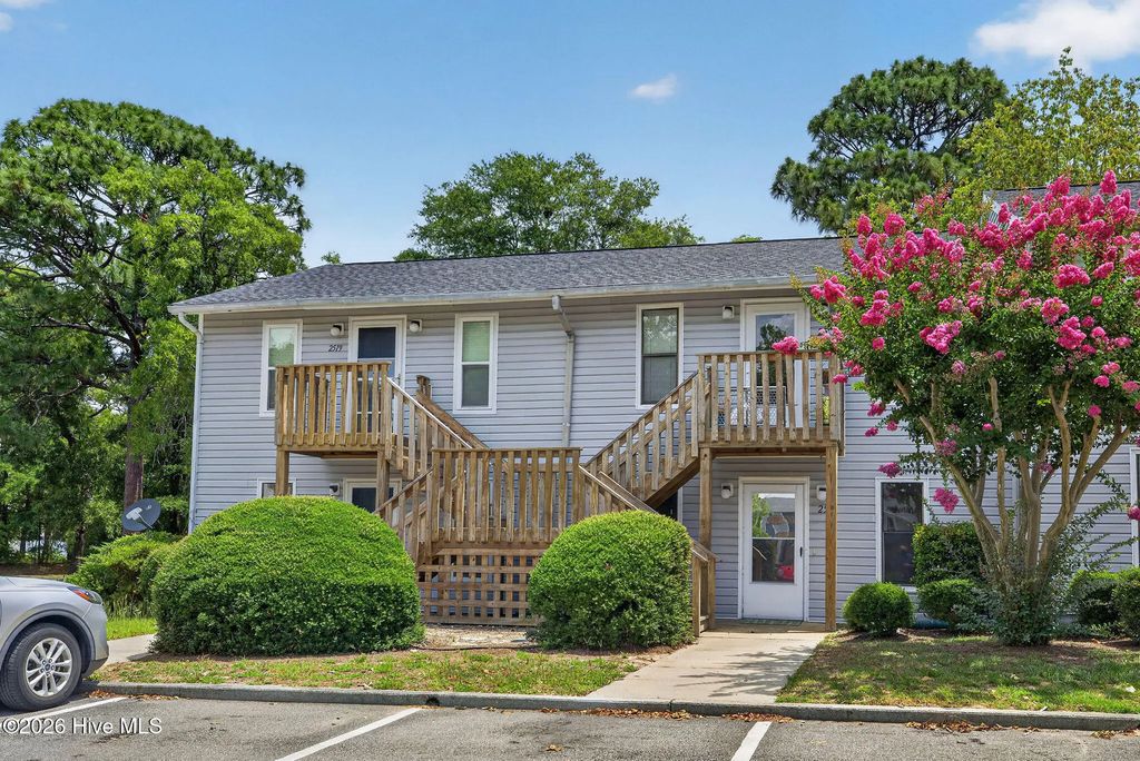 2521 Flint Drive, Wilmington