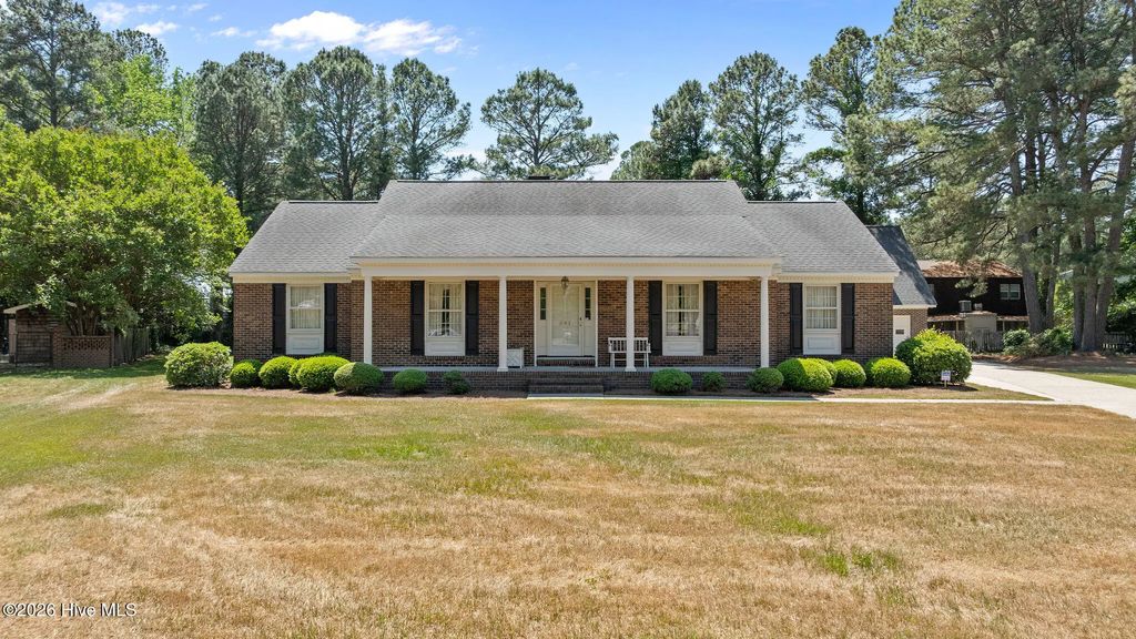 501 Pine Needles Court, Goldsboro
