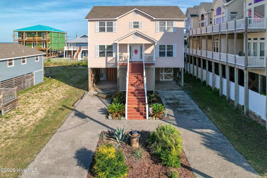 1710 N New River Drive, Surf City