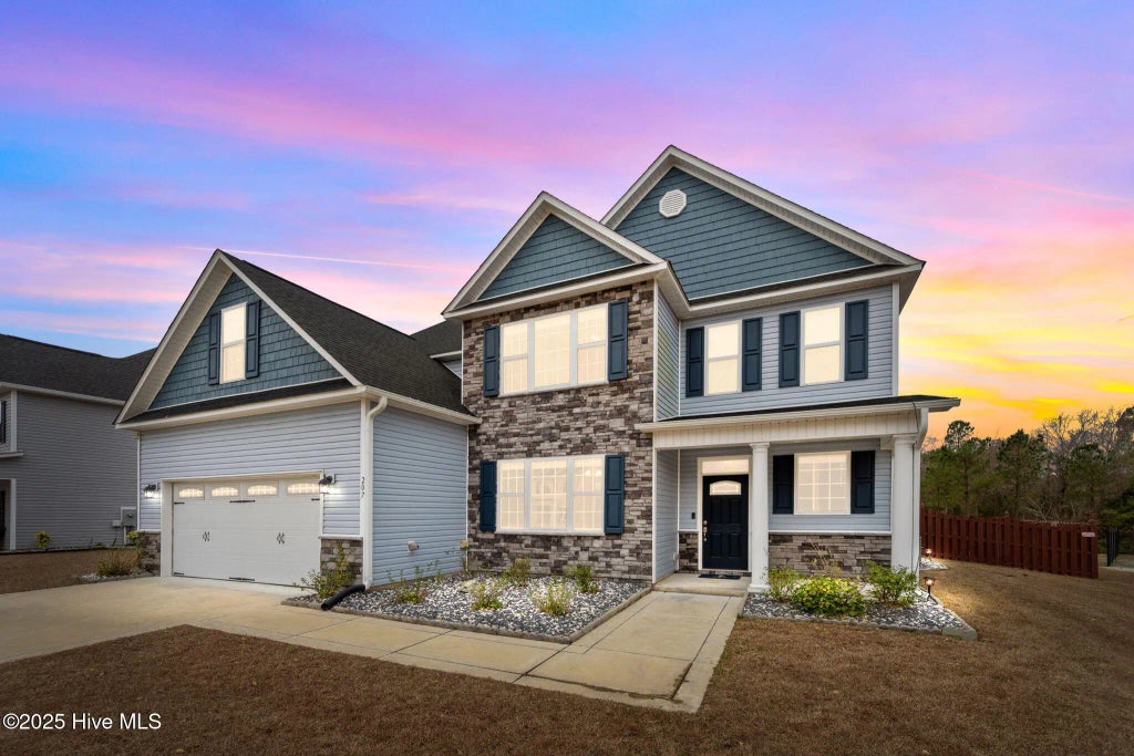 207 Knightheads Drive, Swansboro