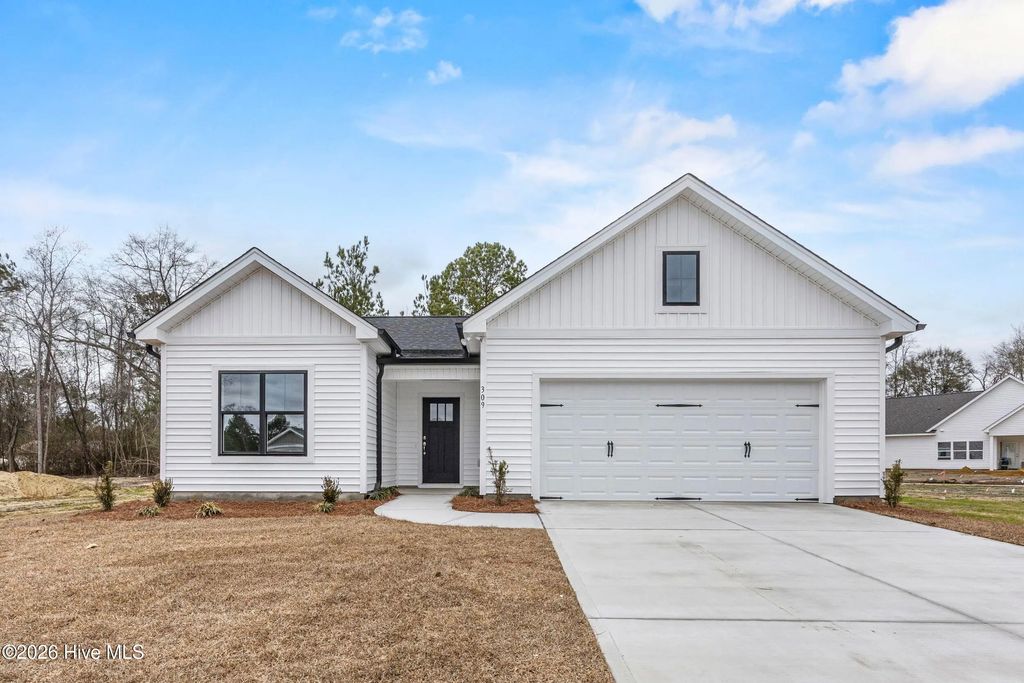 308 Riva Ridge, Burgaw
