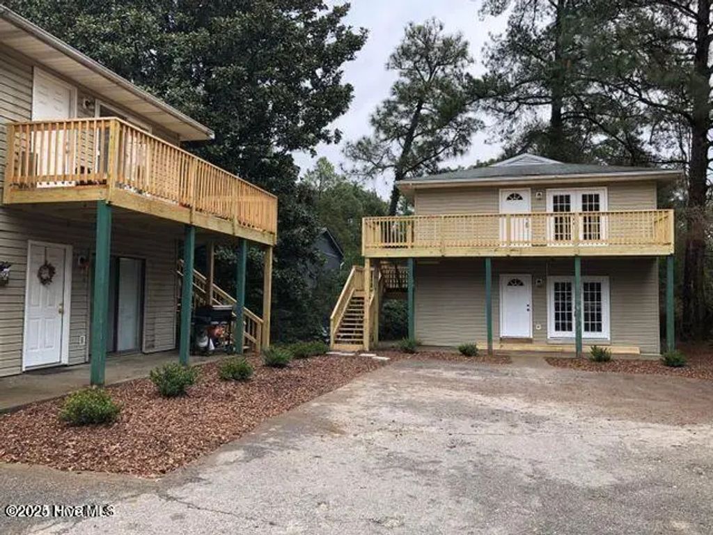 335 W Wisconsin Avenue, Southern Pines