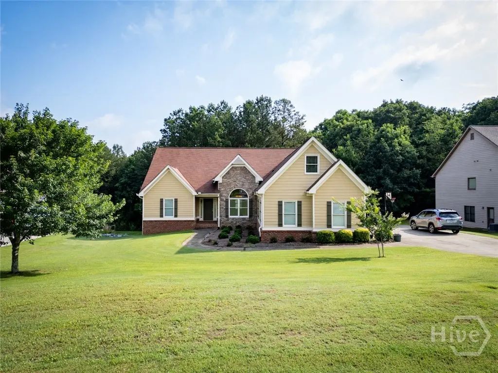 725 Lincoln Drive, Winder