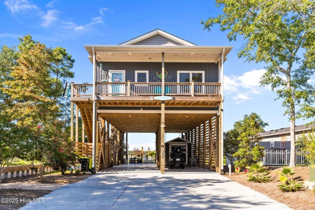 7202 E Yacht Drive, Oak Island